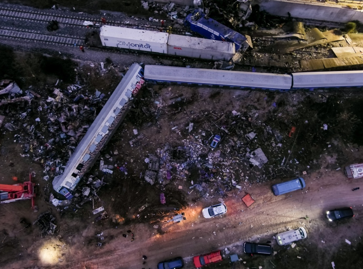 Δυστύχημα στα Τέμπη: Ήχησαν πένθιμα 57 φορές οι καμπάνες σε όλη τη χώρα