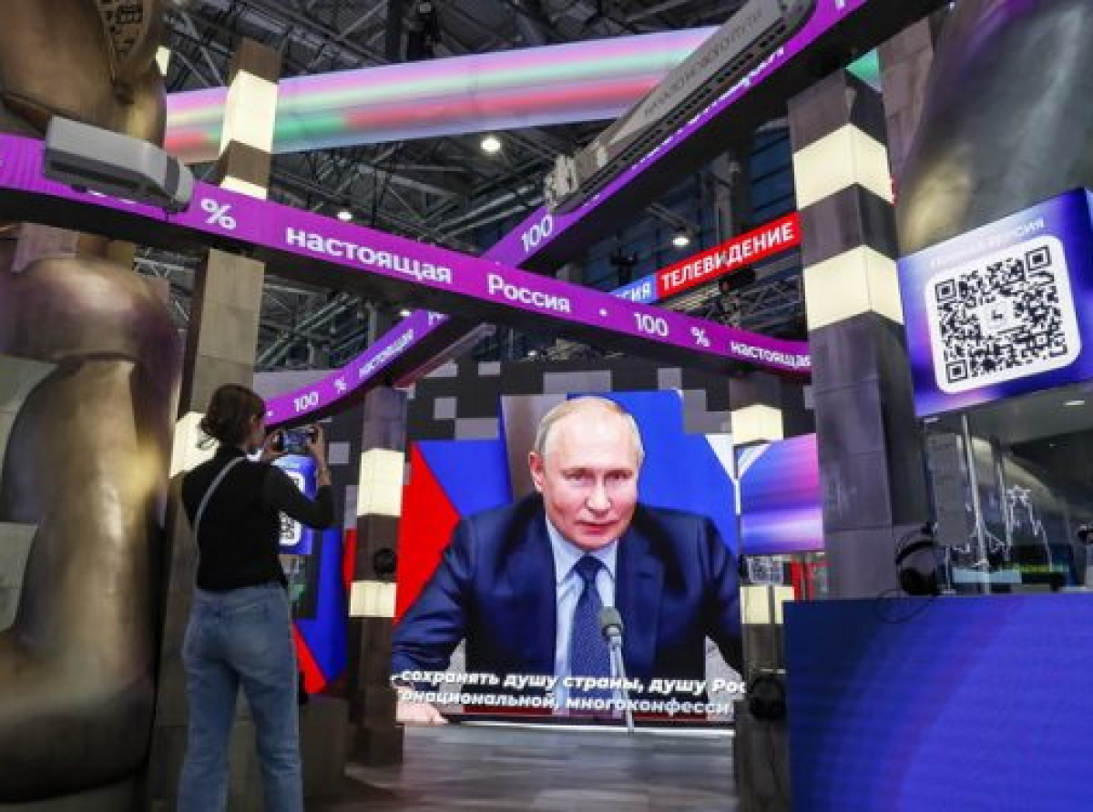 Μέσω των BRICS στο… «ψηφιακό χάραγμα»! Βοηθός του Πούτιν αποκαλύπτει