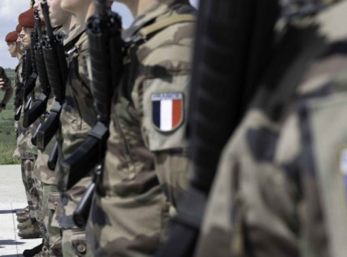 «Απρόθυμοι» οι Γάλλοι στρατιώτες να πάνε στο σφαγείο της Ουκρανίας κατά των Ρώσων