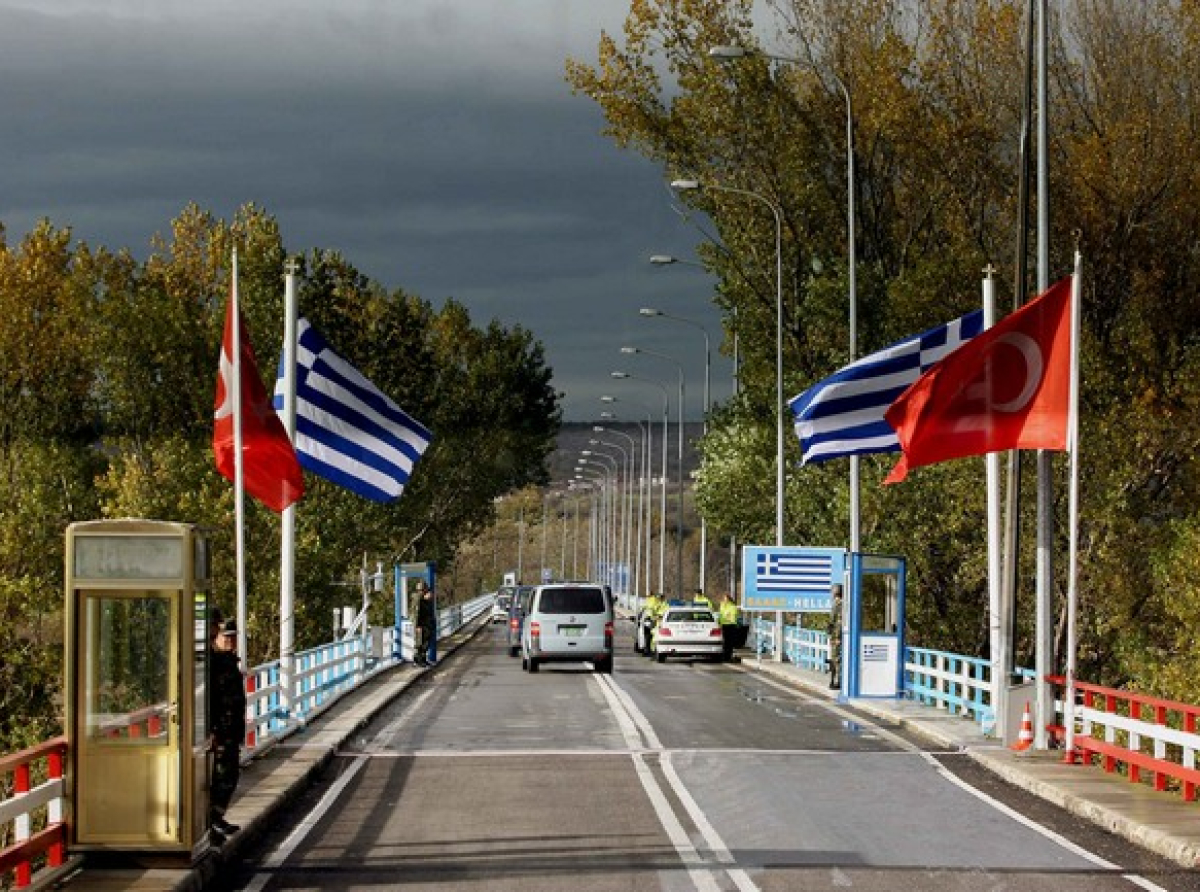 Σοβαρό επεισόδιο στον Έβρο! Έλληνας συνοριοφύλακας δέχθηκε πυρά από την τουρκική πλευρά